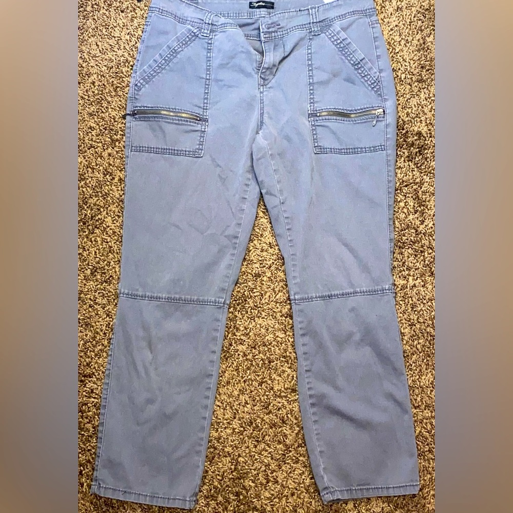 Gray Capris